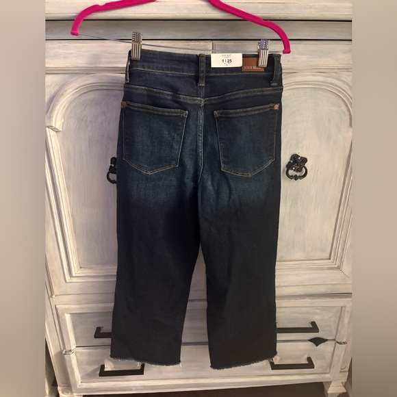 Judy Blue Dark High Rise Wide Leg Jeans Cropped Stretch Flattering Tummy Control - Picture 10 of 11